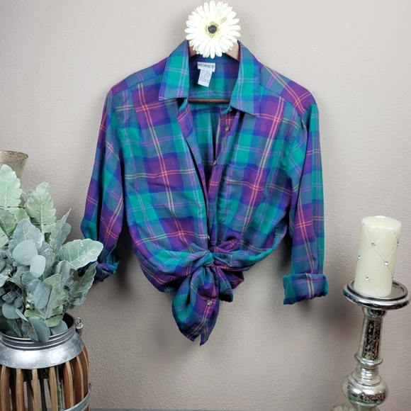Vintage Tops - ☯️ Vintage flannel button up size med